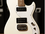 Электрогитара G&L Fallout Alpine White CR, с кейсом