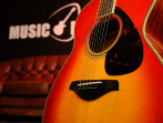 Акустическая гитара Yamaha FS820 AUTUMN BURST//02