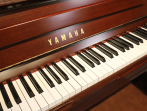 Акустическое пианино Yamaha U1J SDW - тёмный орех сатинированный