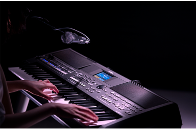 Рабочая станция / Синтезатор Yamaha PSR-SX600