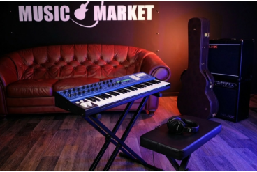 Синтезатор Behringer Wave