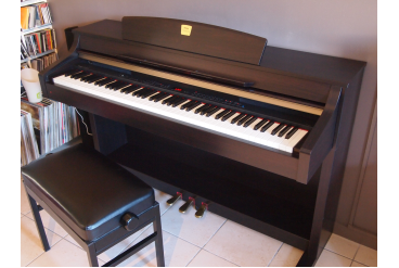 Цифровое пианино Yamaha CLP-340 DW (витрина)