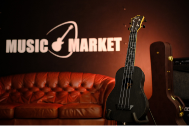 Укулеле сопрано со звукоснимателем Flight TUS 35E BK