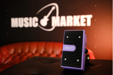 Гитарная оптическая педаль эффекта "WAH-WAH", AMT Electronics WH-1