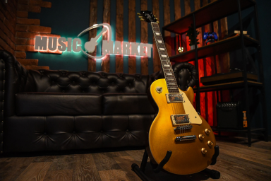 Электрогитара шестиструнная JET JL-500 GD