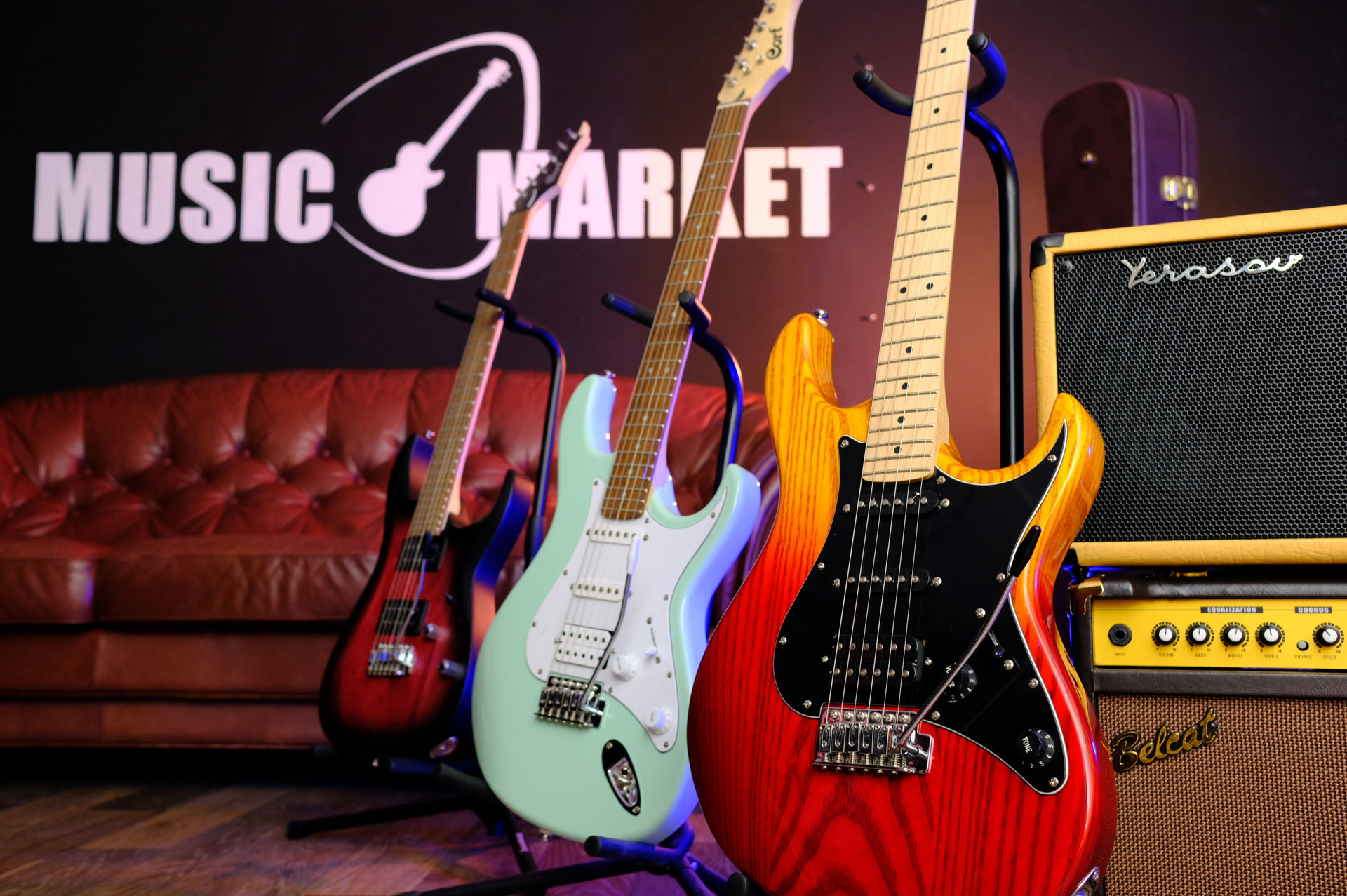 Электрогитара Ashtone ST-150 / BK