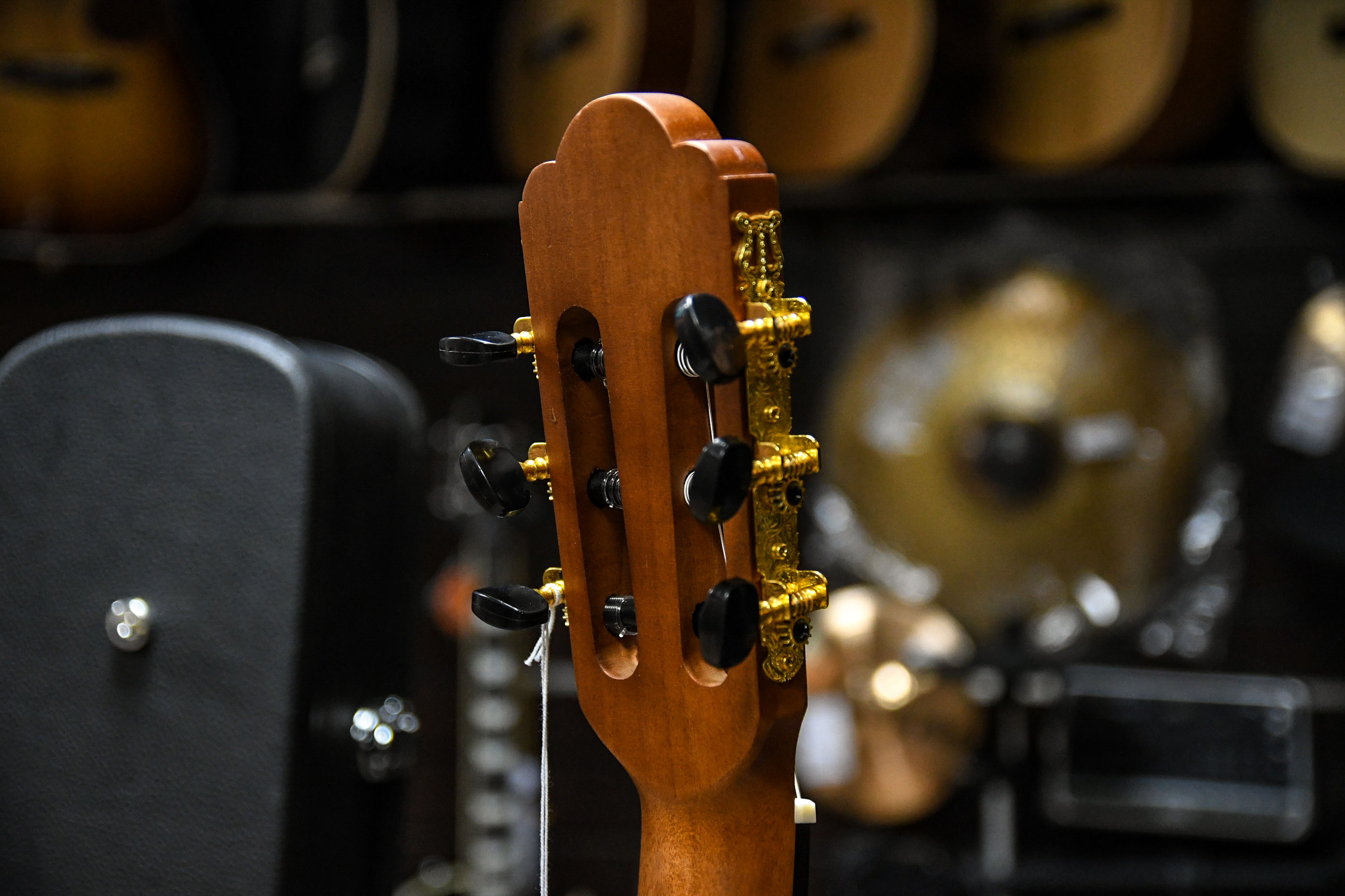 Классическая гитара со звукоснимателем Prodipe Primera JMFPRIMERA4/4EQ