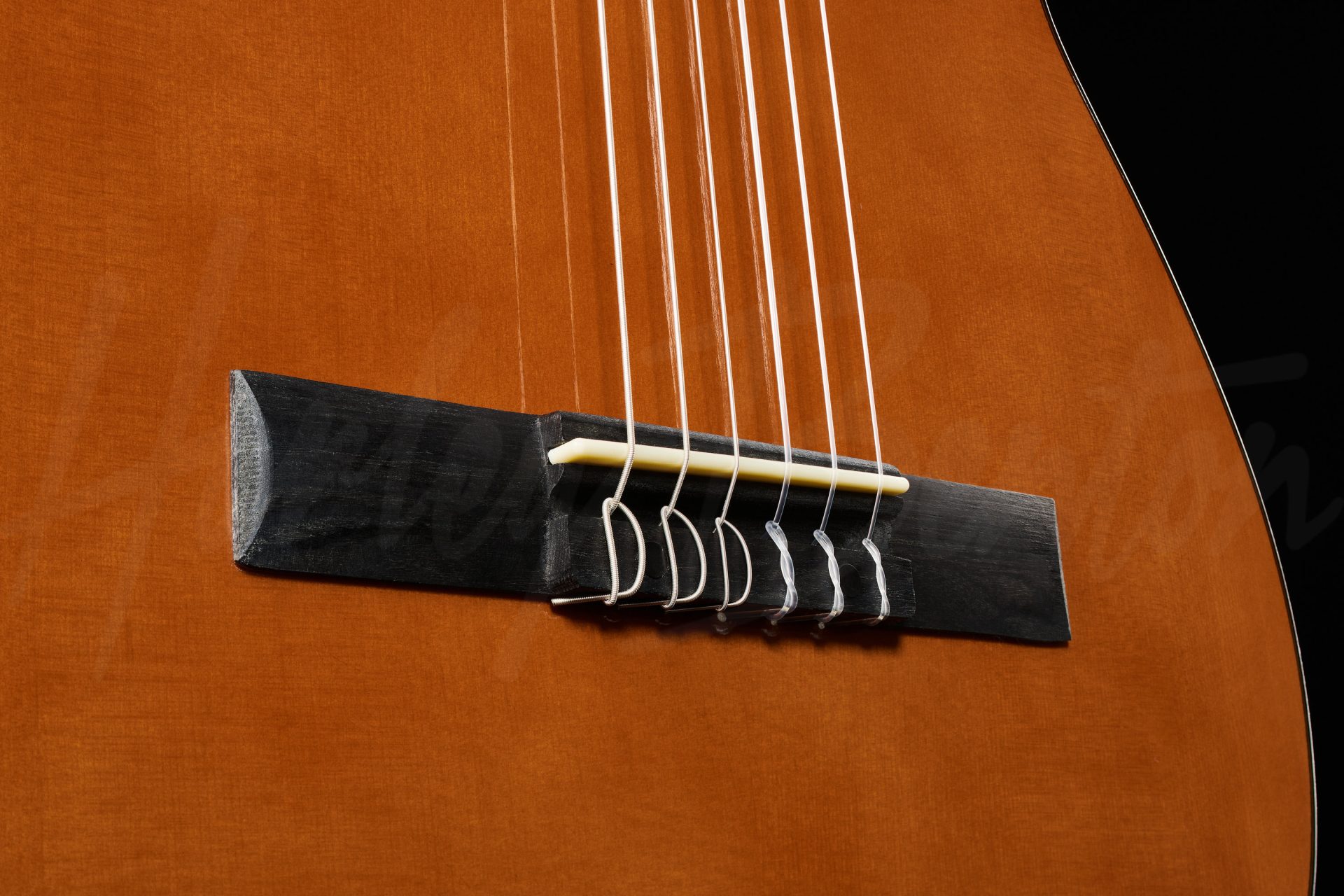 Классическая гитара со звукоснимателем Harley Benton CG300CE NT