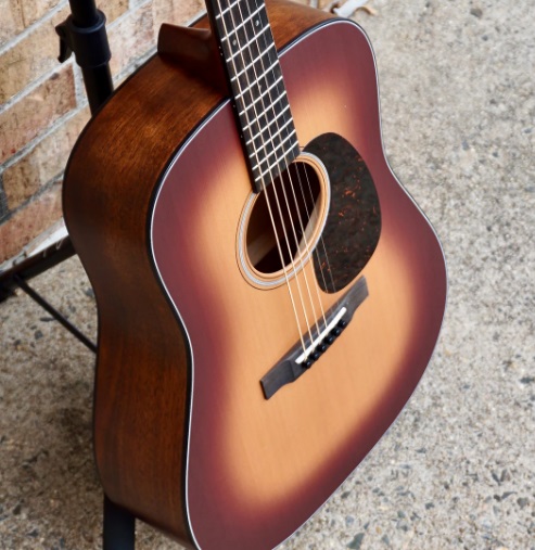 Акустическая гитара Martin Guitars D-18 Satin Amberburst