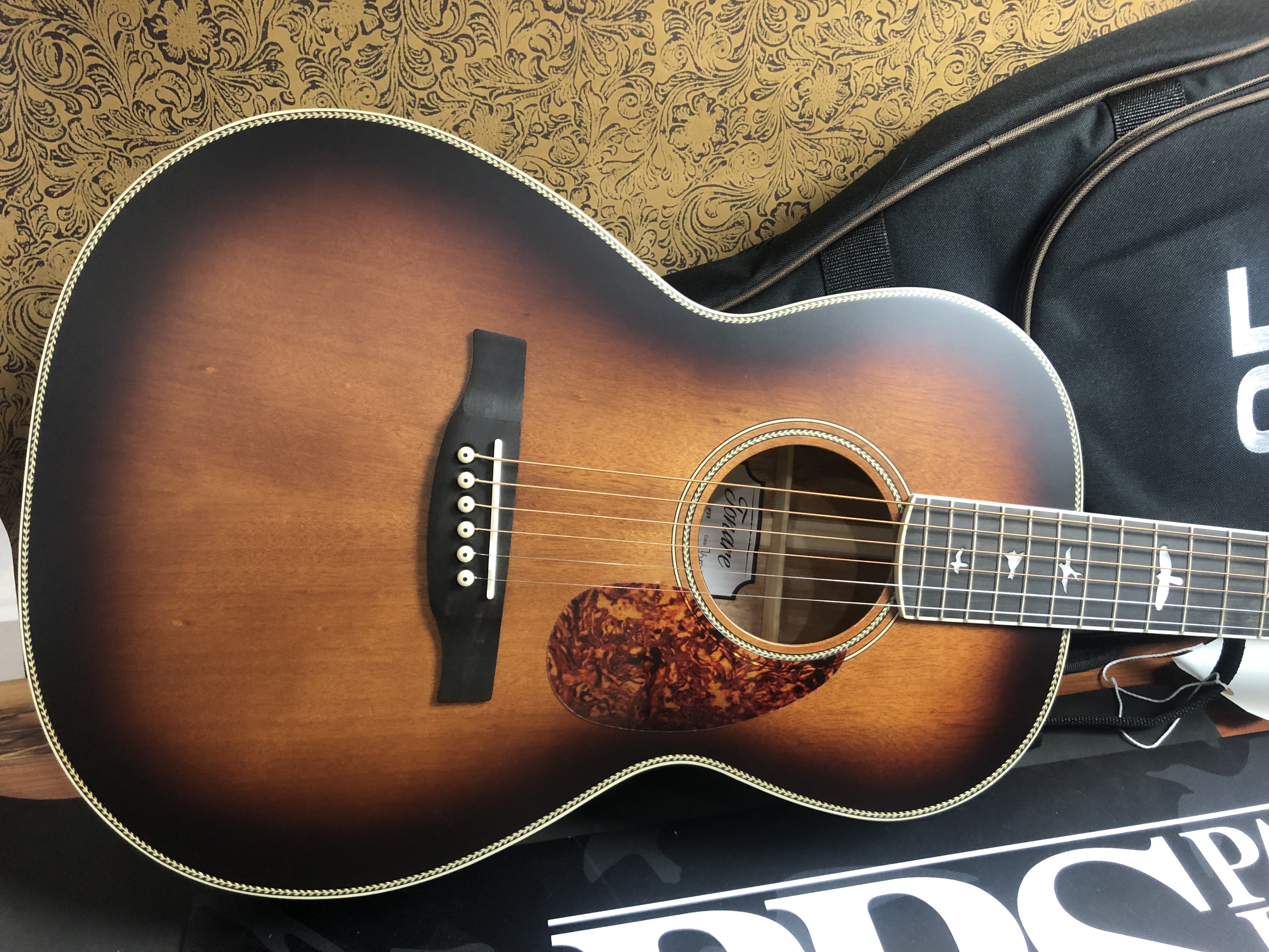 Электроакустическая гитара PRS SE P20E PARLOR SATIN TOBACCO SUNBURST