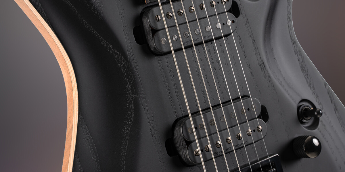 Электрогитара, черная, с чехлом, Cort KX700-EverTune-OPBK-WBAG