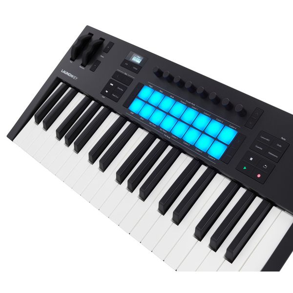 MIDI-клавиатура Novation Launchkey 37 MK4