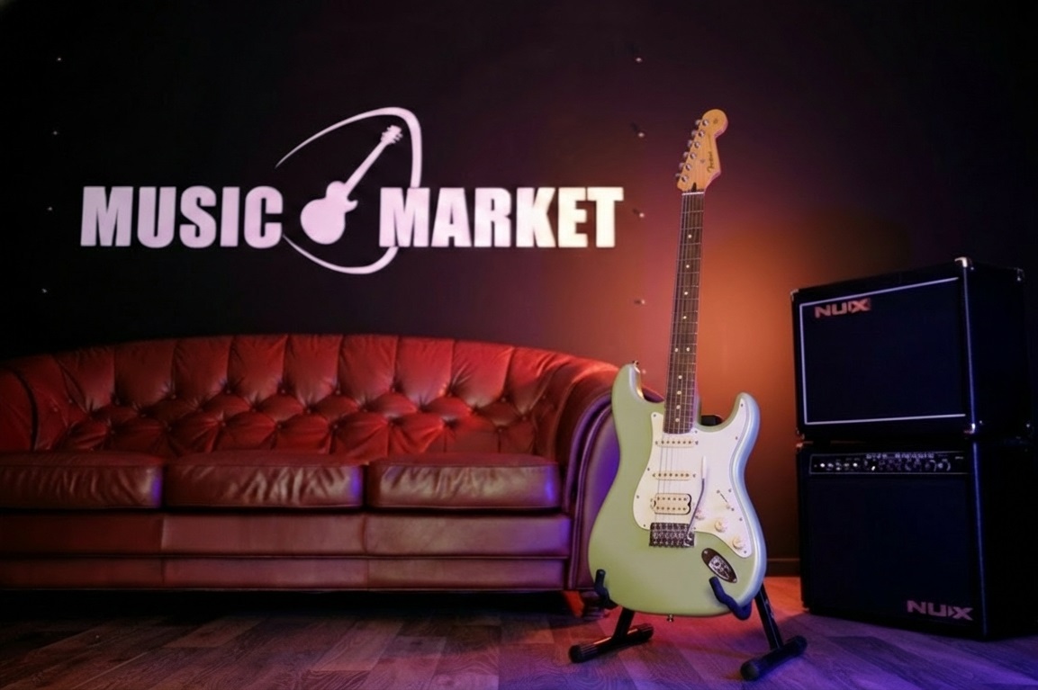 Электрогитара Fender Player II Strat HSS RW BCG