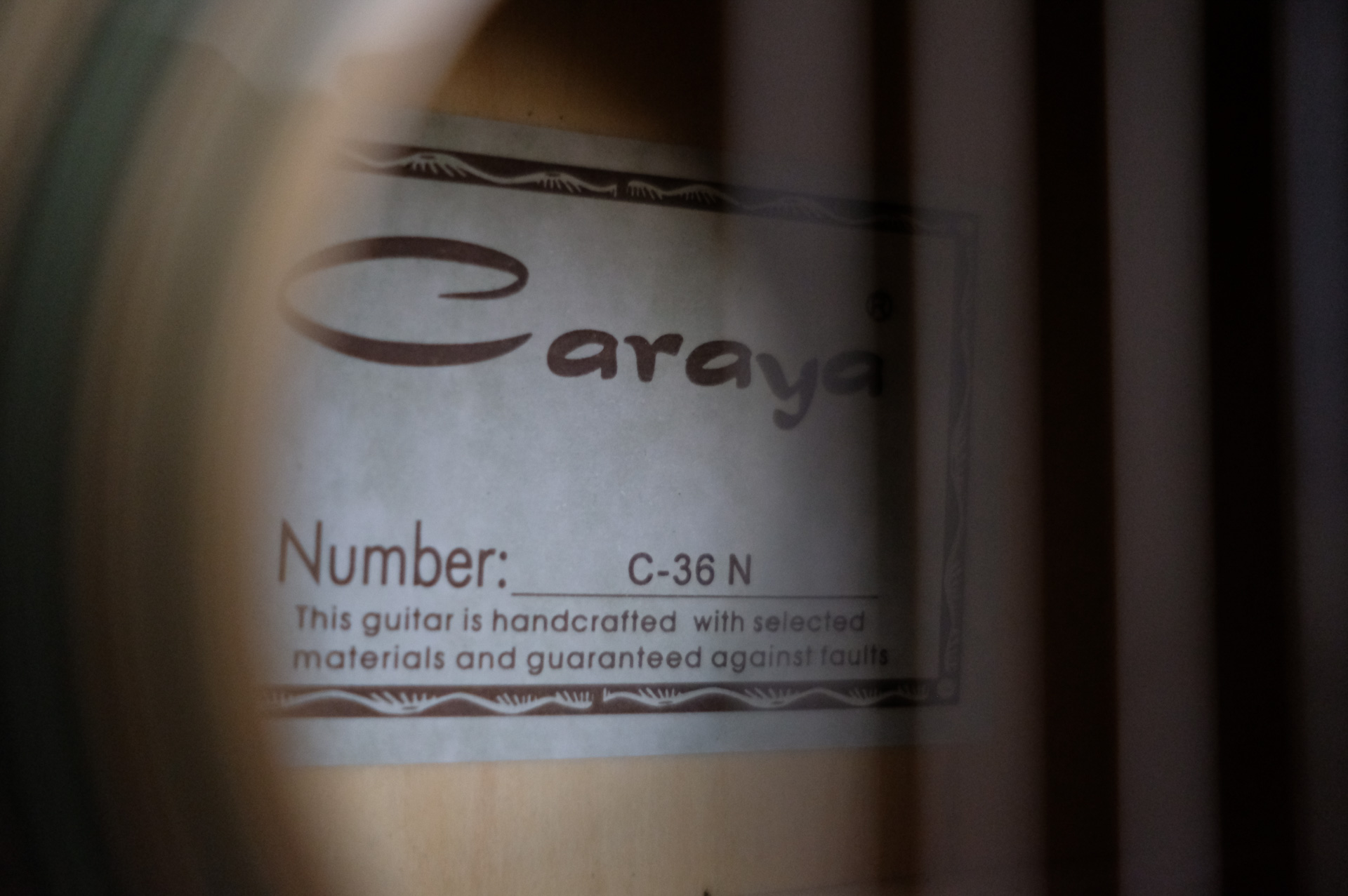 Классическая гитара Caraya C36N