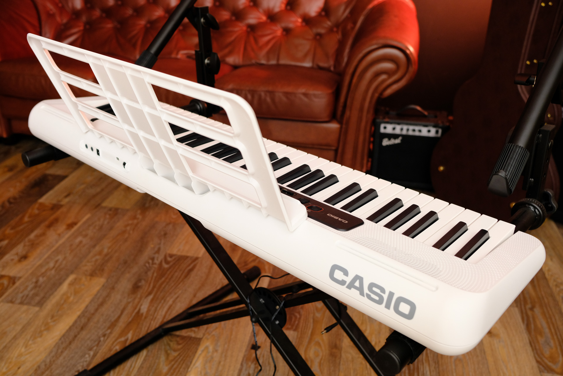 Синтезатор CASIO CT-S200 WE
