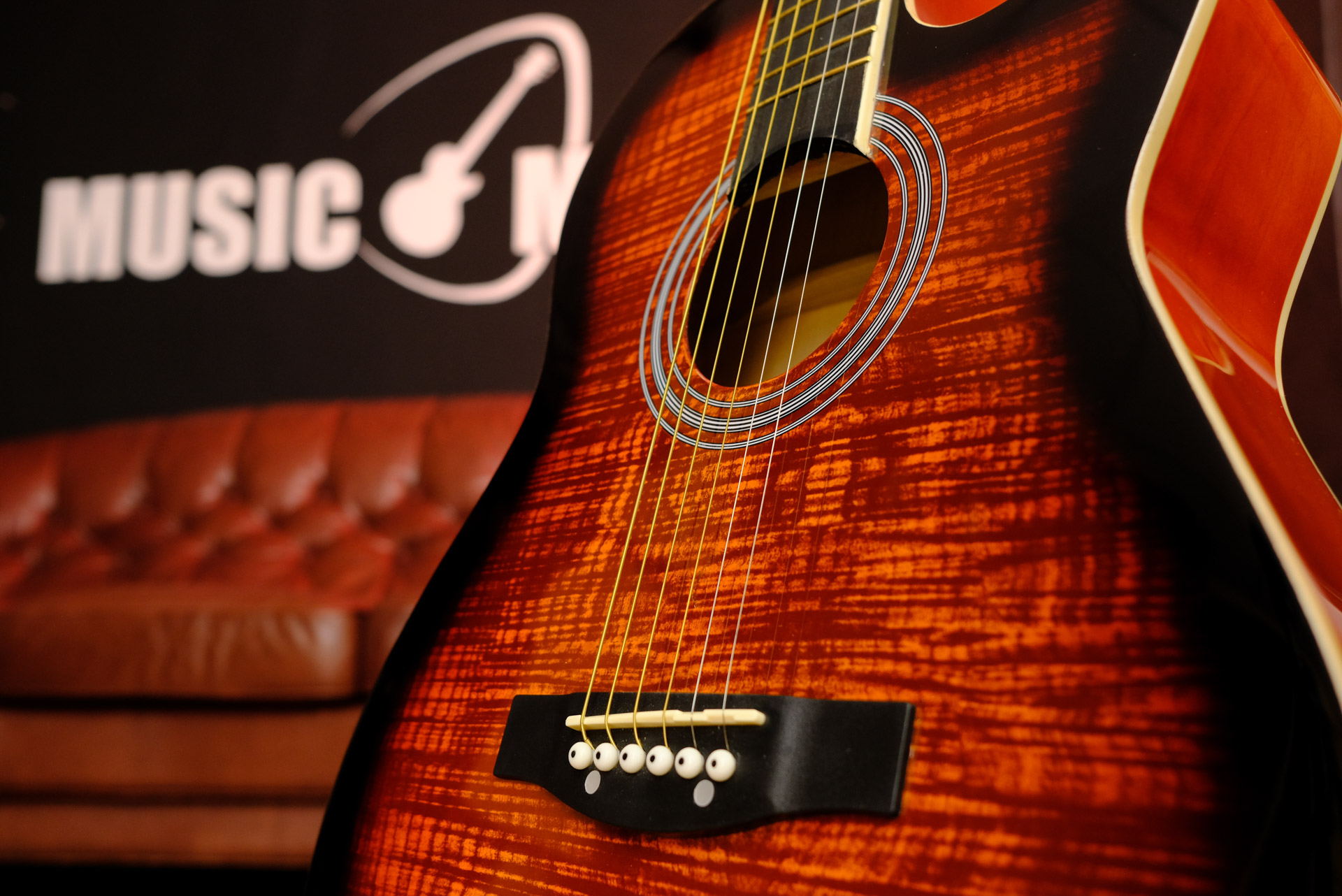 Акустическая гитара Colombo LF - 3800 CT / SB