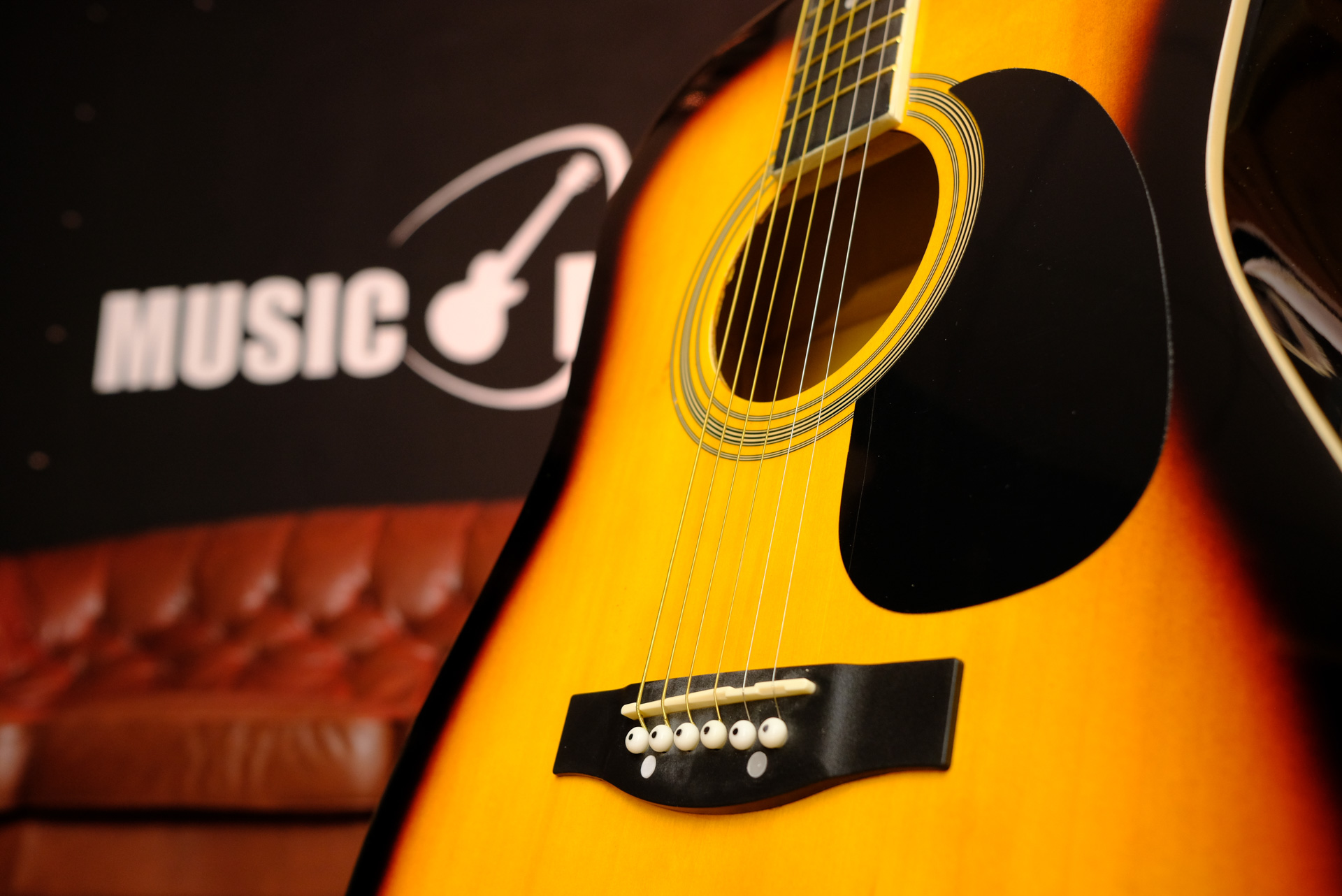 Акустическая гитара Сolombo LF - 4100 SB