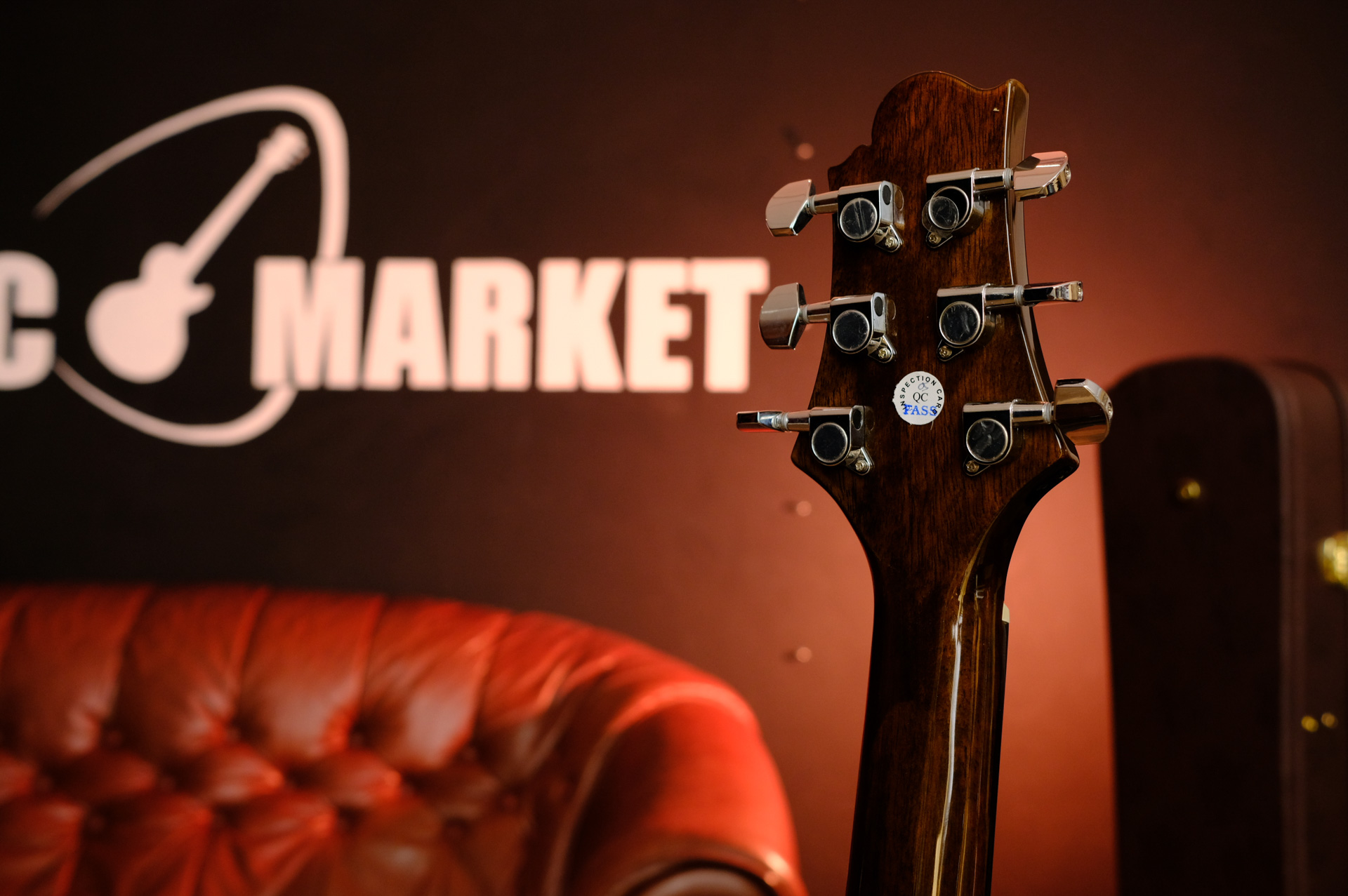 Акустическая гитара Greg Bennett D1 BS