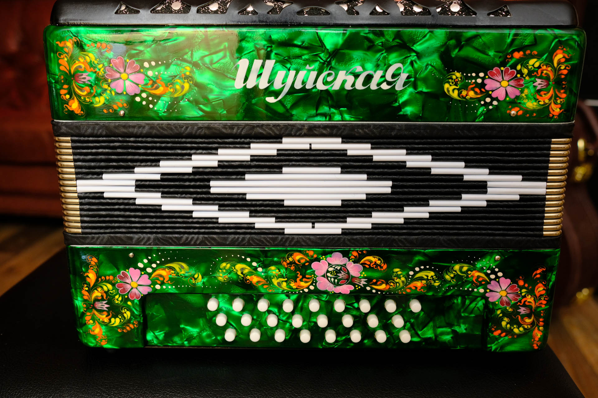 Гармонь "Шуйская" 25х25-III-2, зеленая, Шуйская гармонь S32XL-A-GR