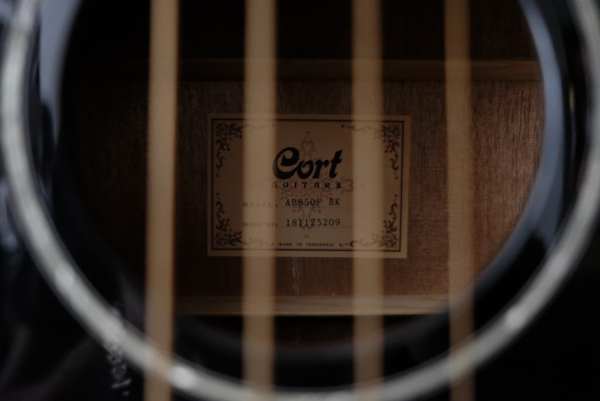 Акустический бас с звукоснимателем Cort Acoustic Bass Series AB850F-BK-BAG