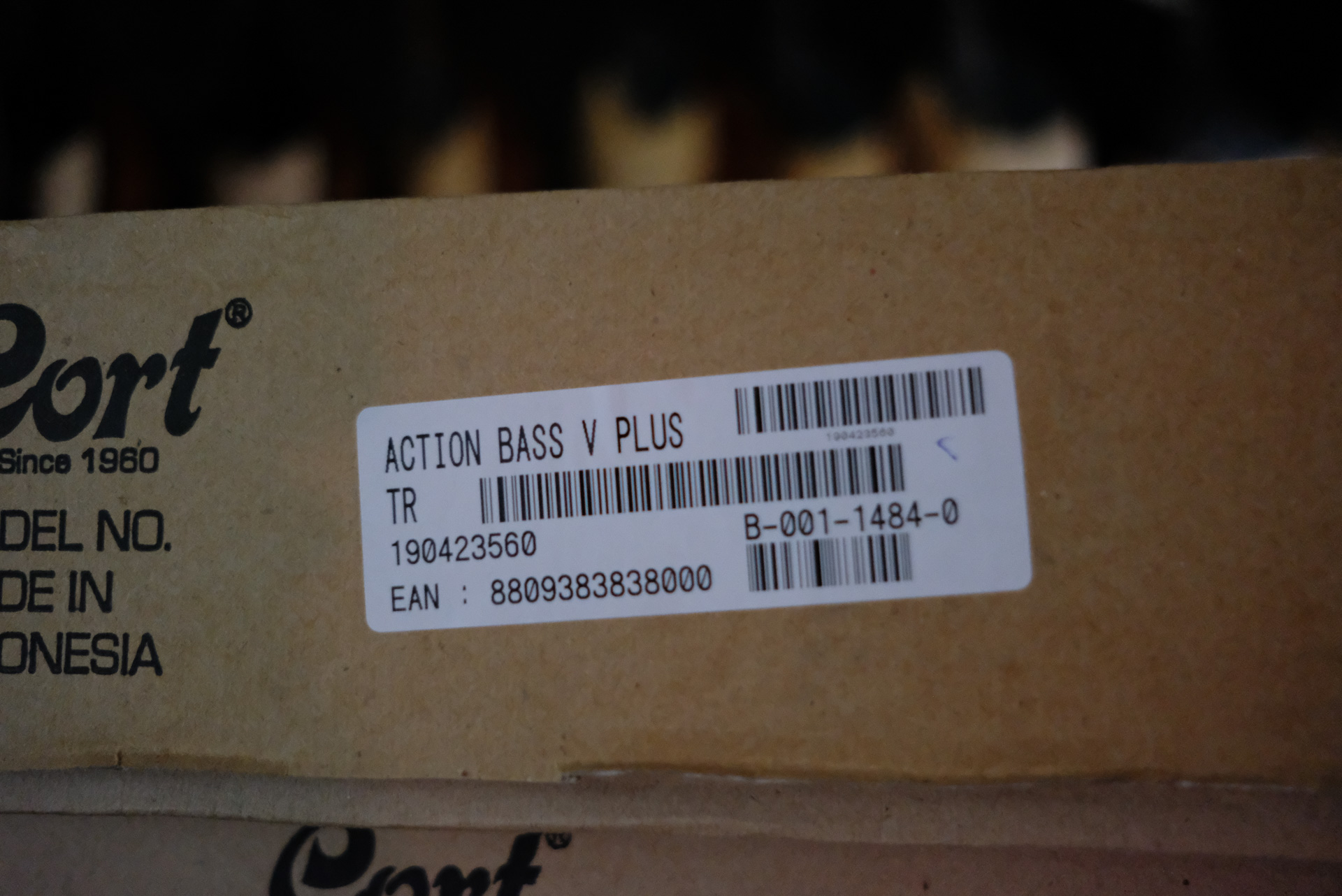 Бас-гитара Cort  Action Series Action-Bass-V-Plus-TR