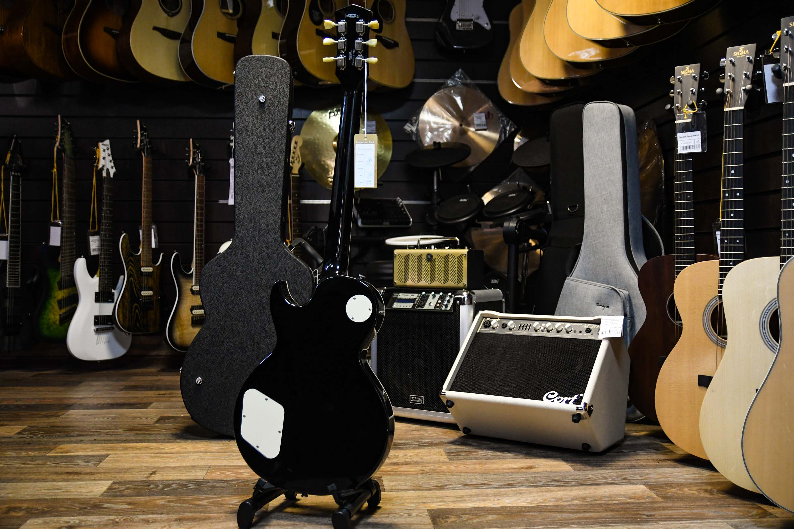 Электрогитара Cort CR250-DBB Classic Rock