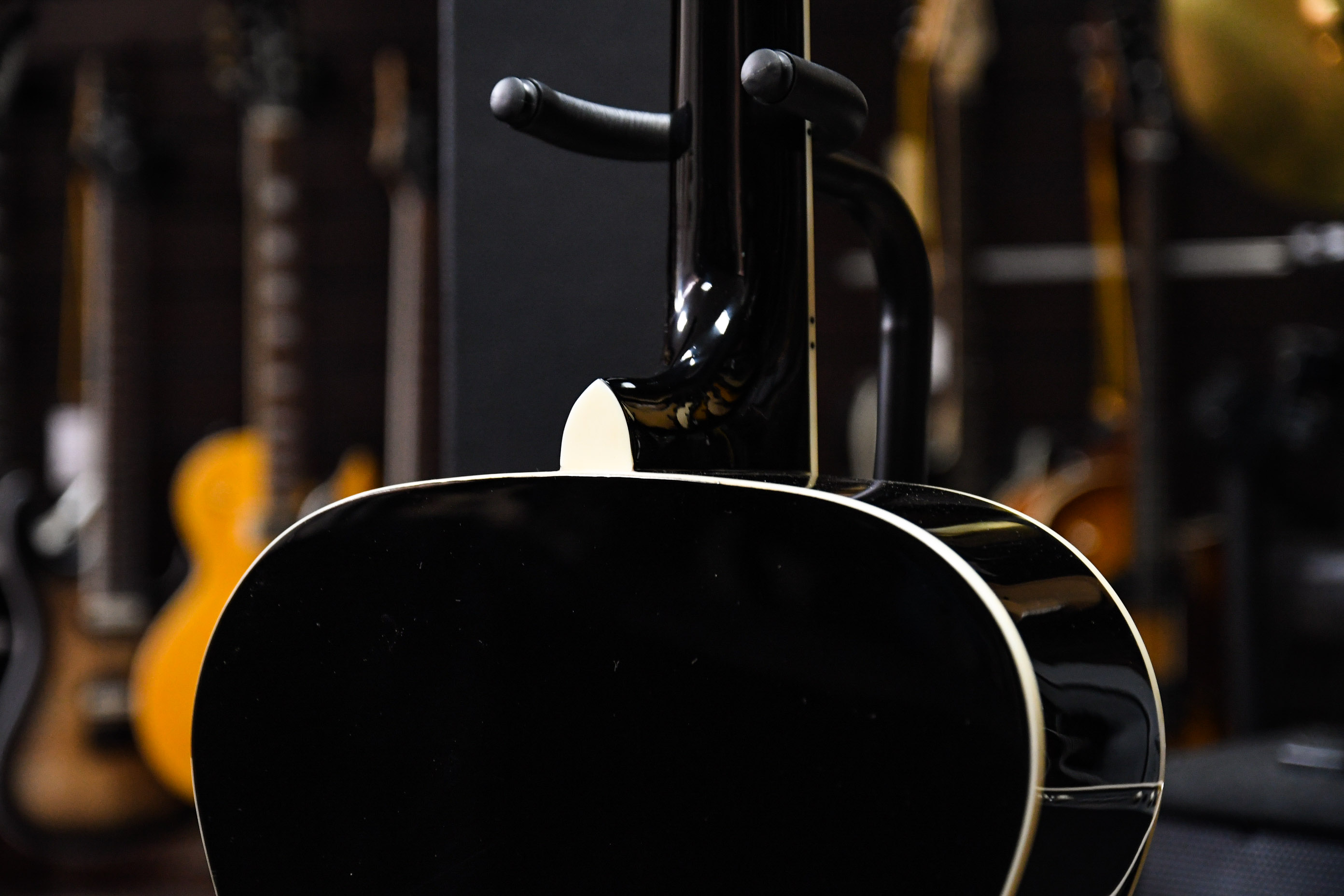 Гитара акустическая FLIGHT AG-210 BK