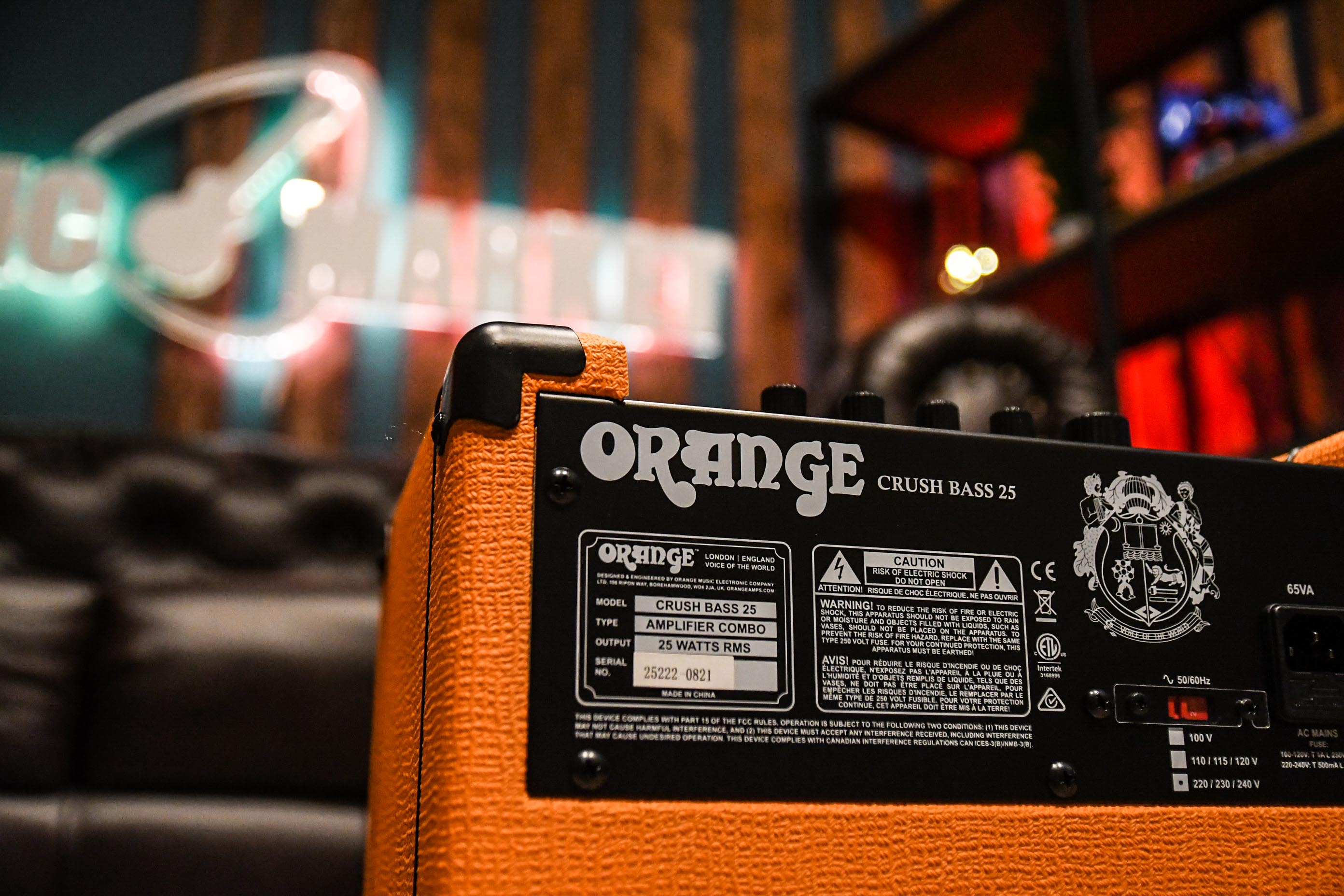 Комбоусилитель для бас-гитары ORANGE Crush Bass 25