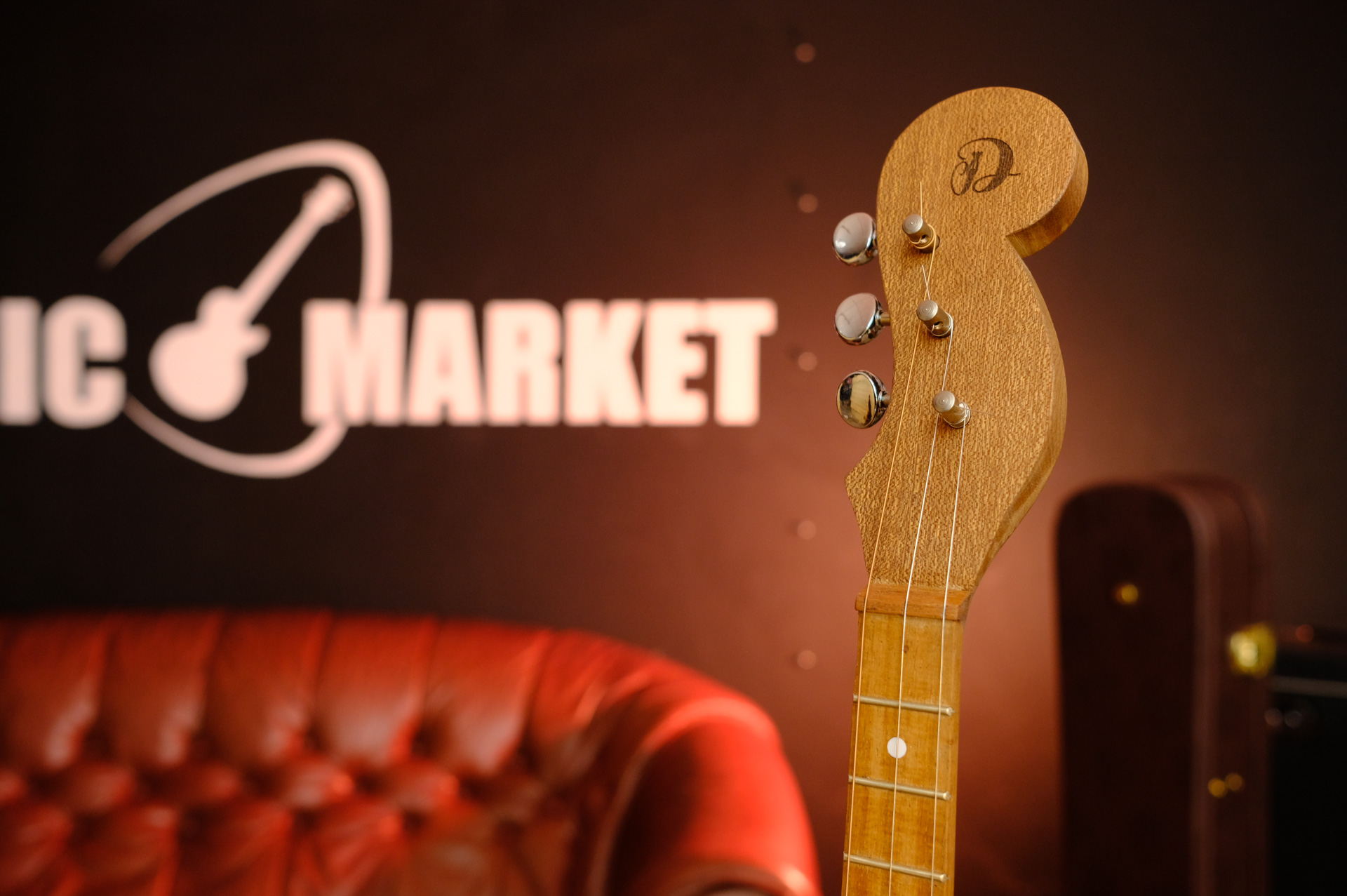 Домра малая Doff DPS3