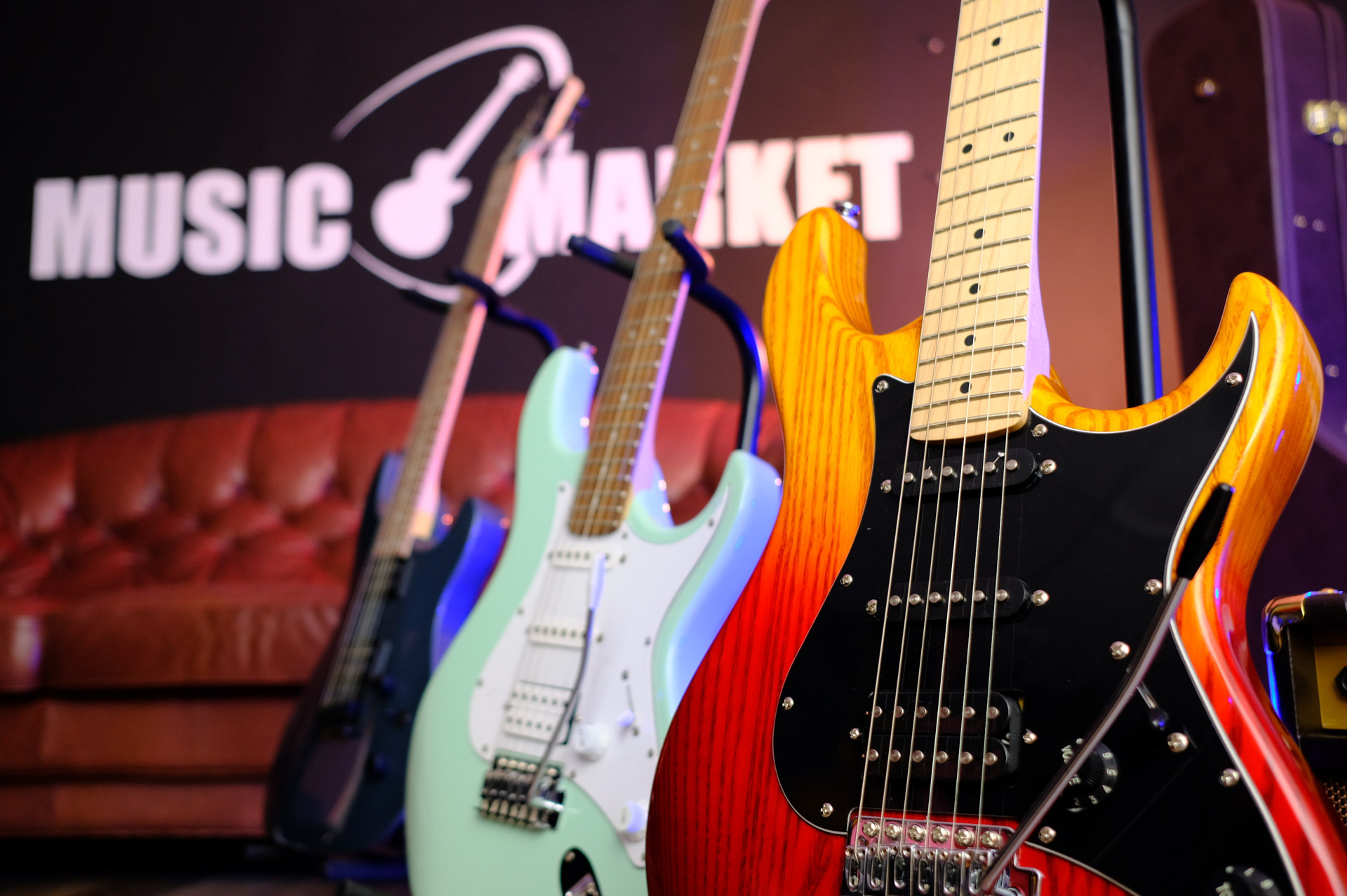 Электрогитара Homage HEG341BL