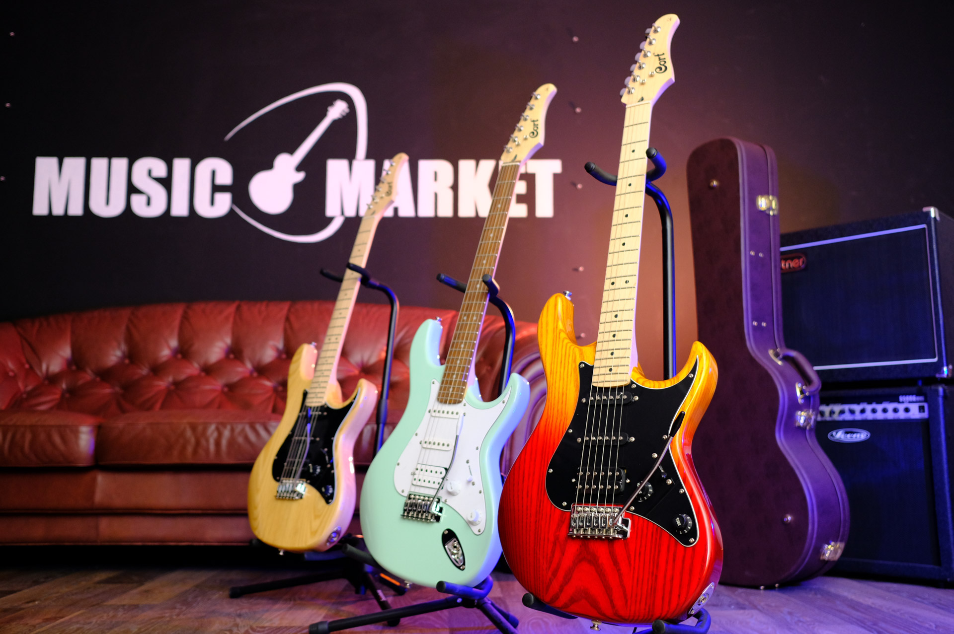 Электрогитара Homage HEG340BK