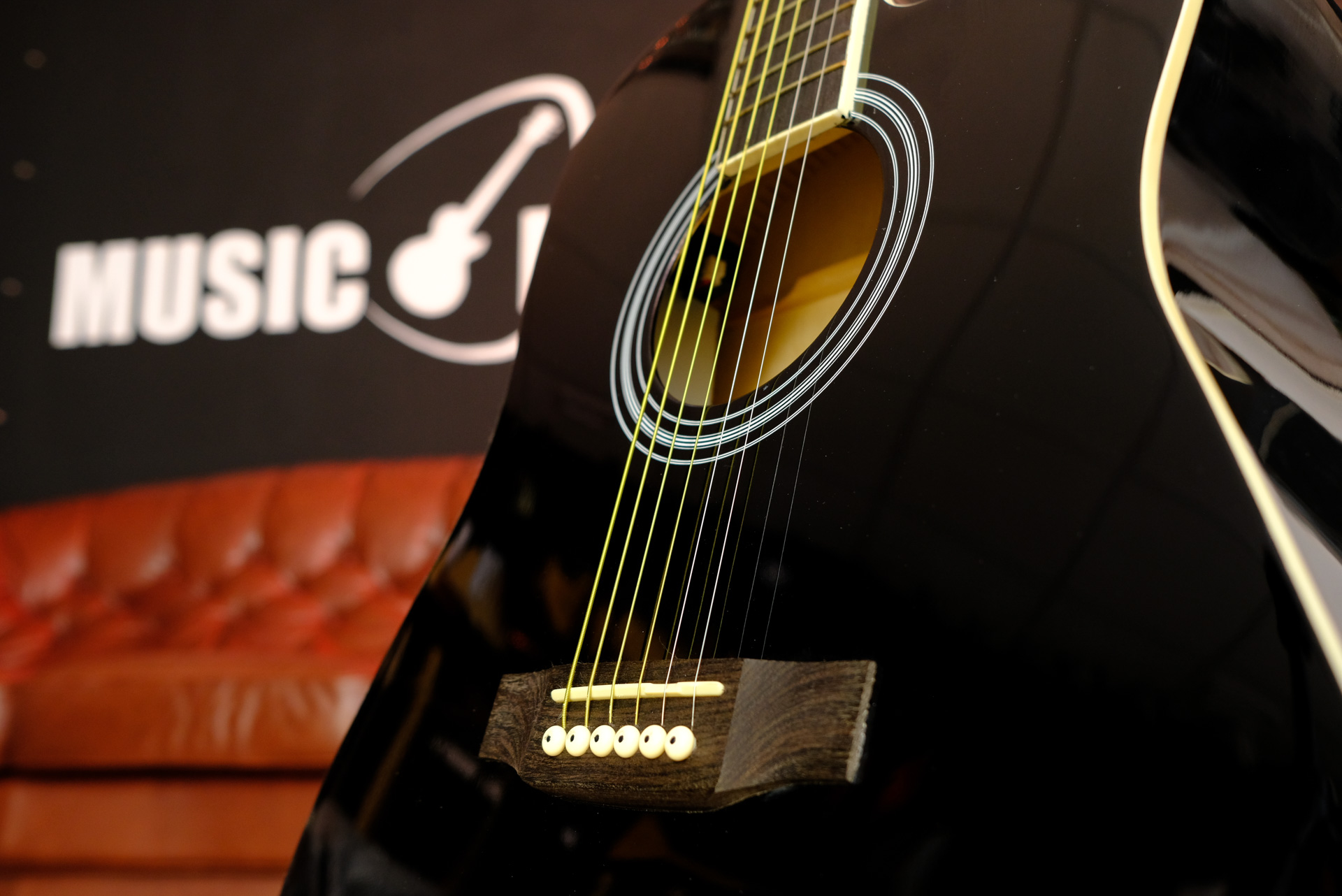 Электроакустическая гитара Fabio FAW-702B CEQ