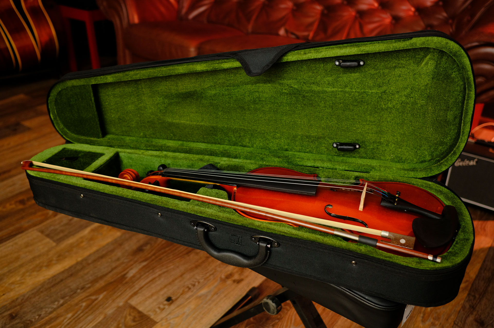 Скрипка в комплекте Fleet FLT-VP4/4