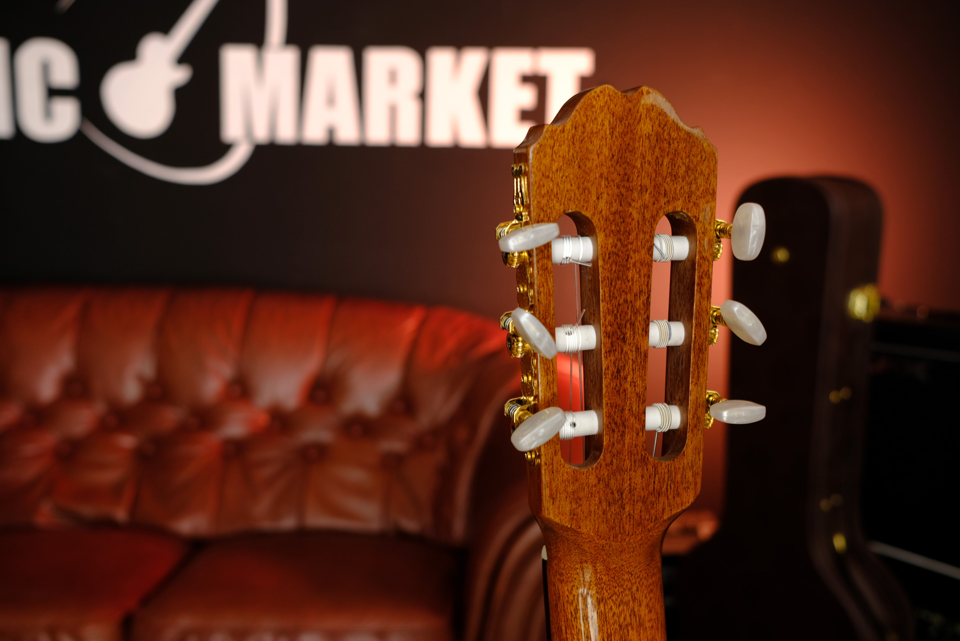 Классическая гитара Kremona Rondo Soloist Series R65S