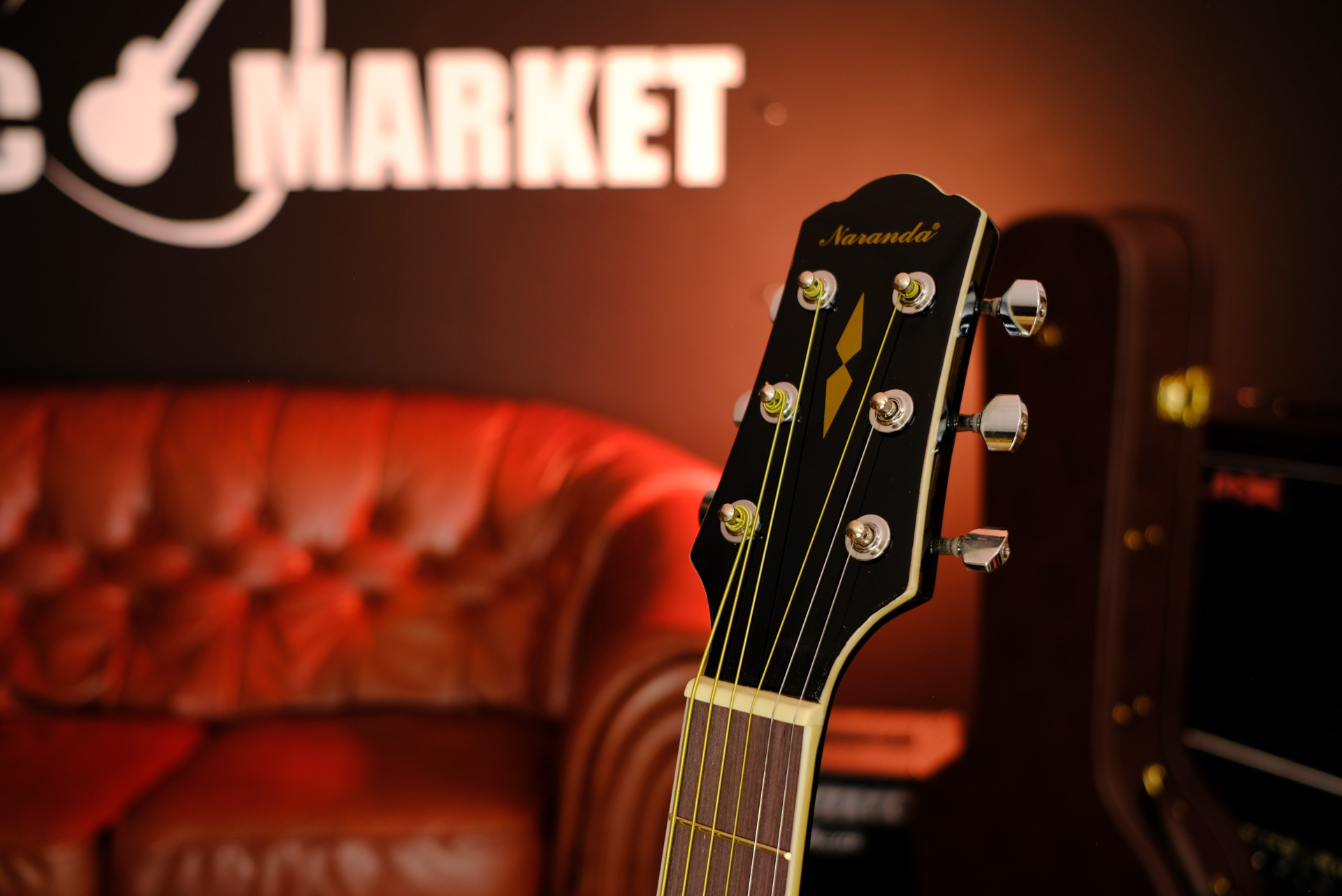 Акустическая гитара Naranda CAG280CBK