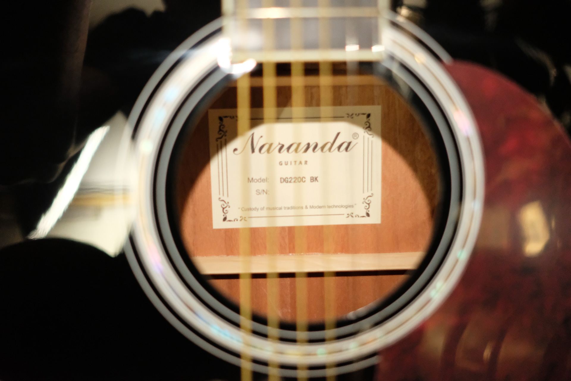 Акустическая гитара Naranda TG220CBK