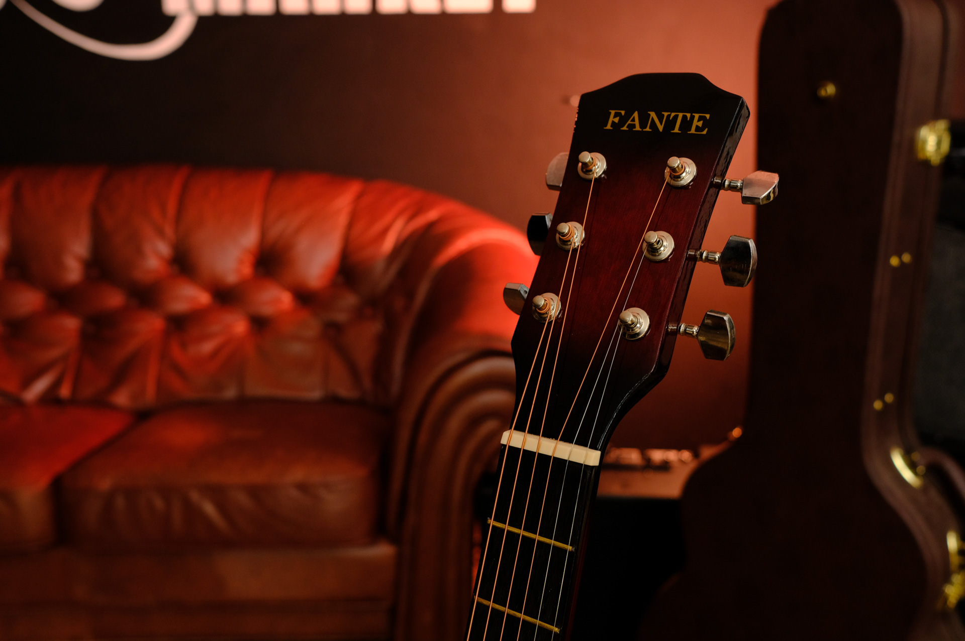 Акустическая гитара Fante FT-D38 SBR