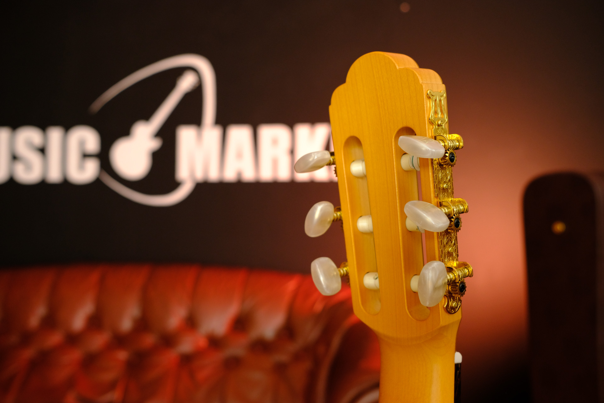 Классическая гитара NewTone Silena SCLSNCE