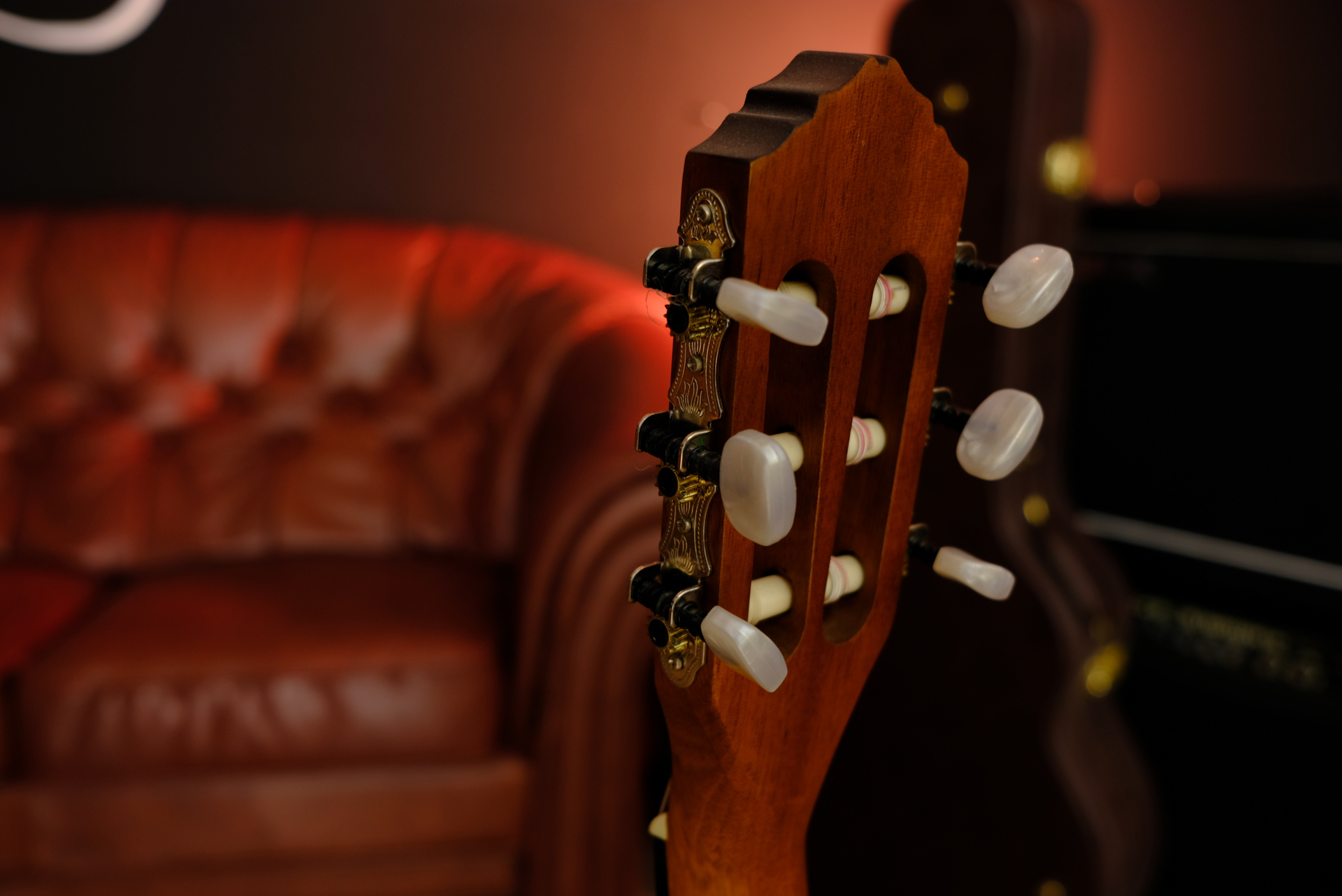 Классическая гитара Ortega R121-1/2