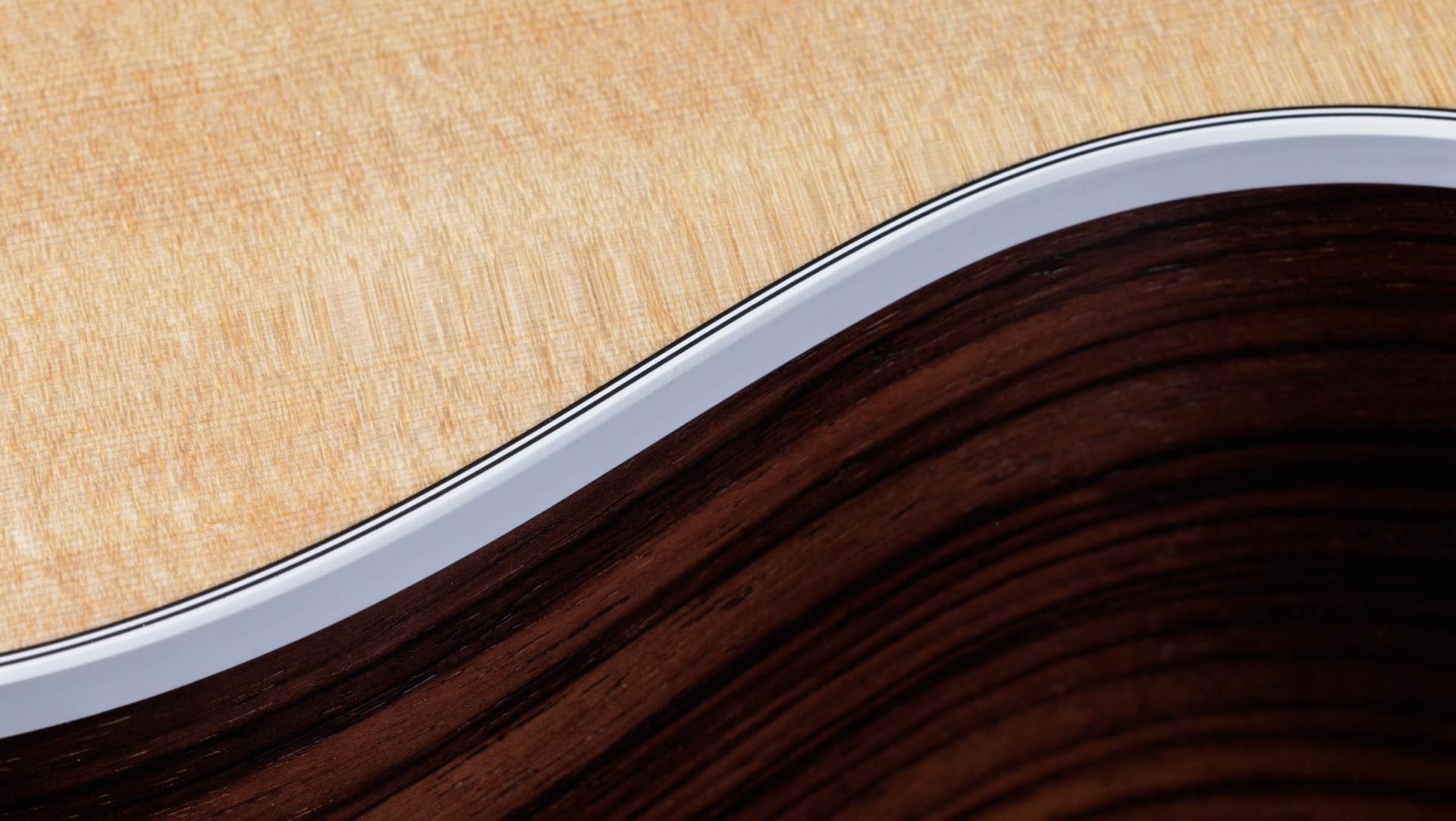 Электроакустическая гитара Taylor 212ce